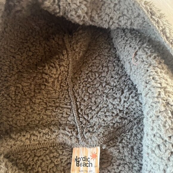 Nordic Beach Olive green teddy coat fuzzy jacket sweater OS - Picture 8 of 11